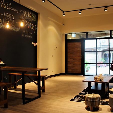 客梢 Cushare Apartment Tainan Bagian luar foto