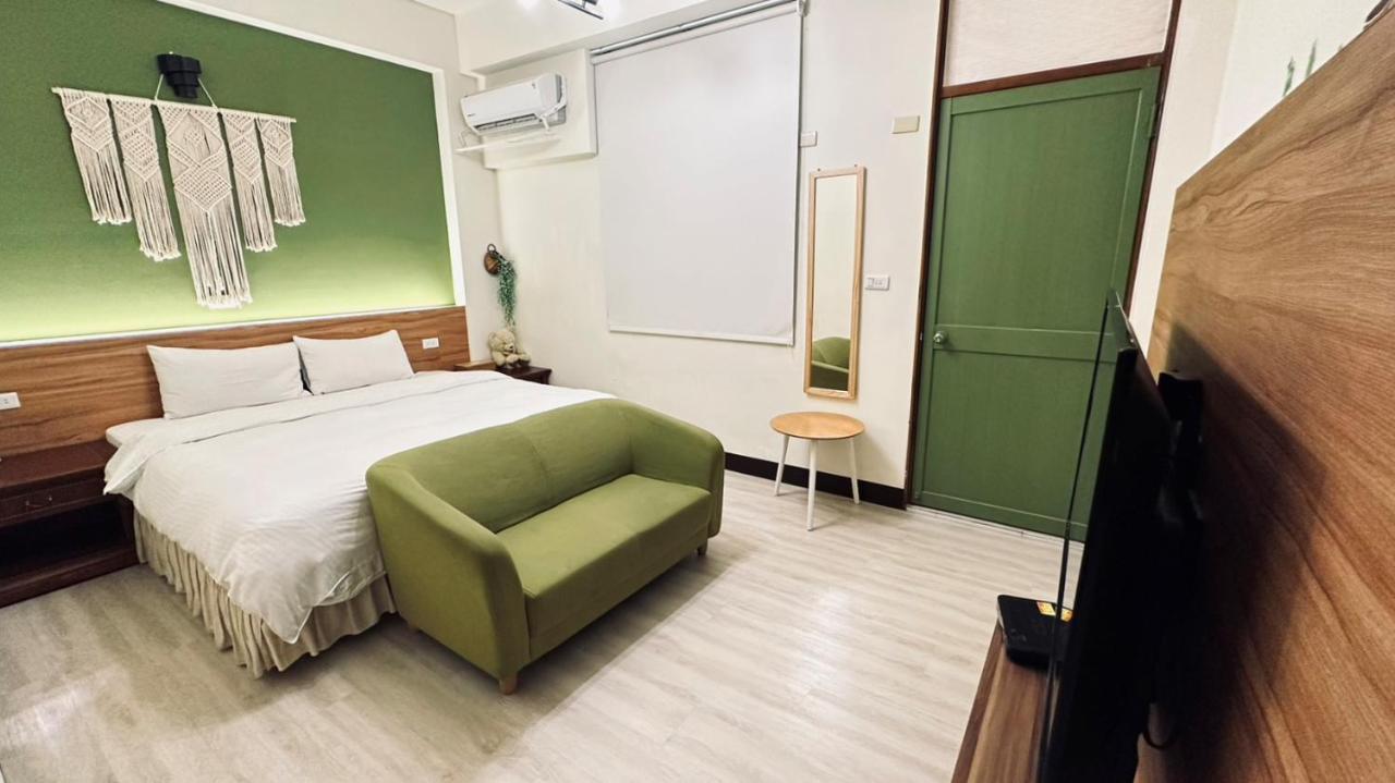 客梢 Cushare Apartment Tainan Bagian luar foto